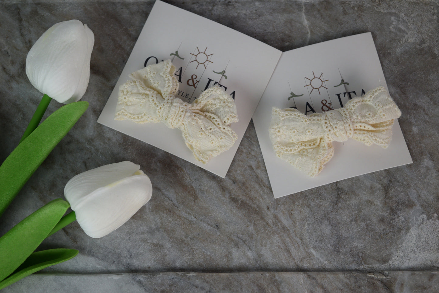 The Baby Lace Bow Clip